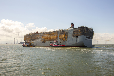 Wagenborg provides safe haven for ‘Fremantle Highway’ upon arrival in Eemshaven