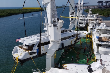 Taagborg loads yauchts at US East coast