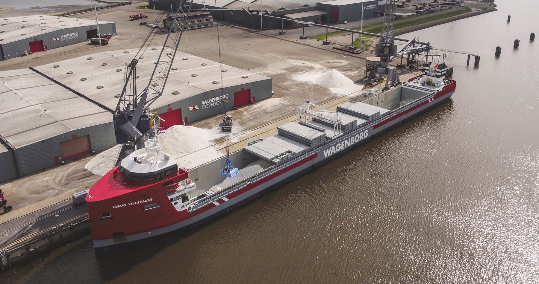 m.v. Egbert Wagenborg returns to home port