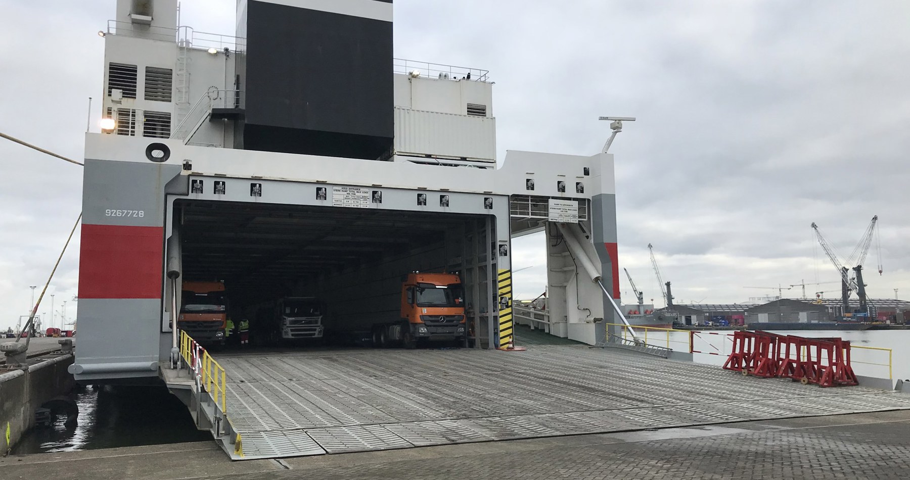 Bothniaborg deviated to Antwerp for a full cargo of northbound ROROs