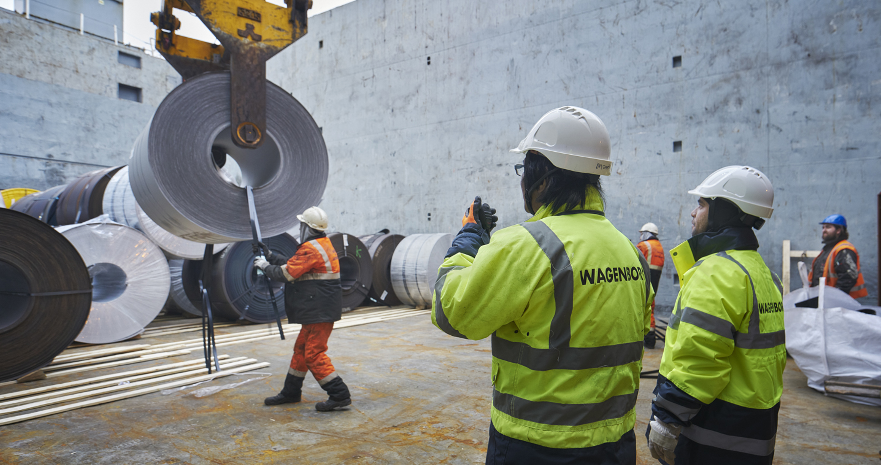 MV Lingeborg ships steel coils from the Baltic to the Continent