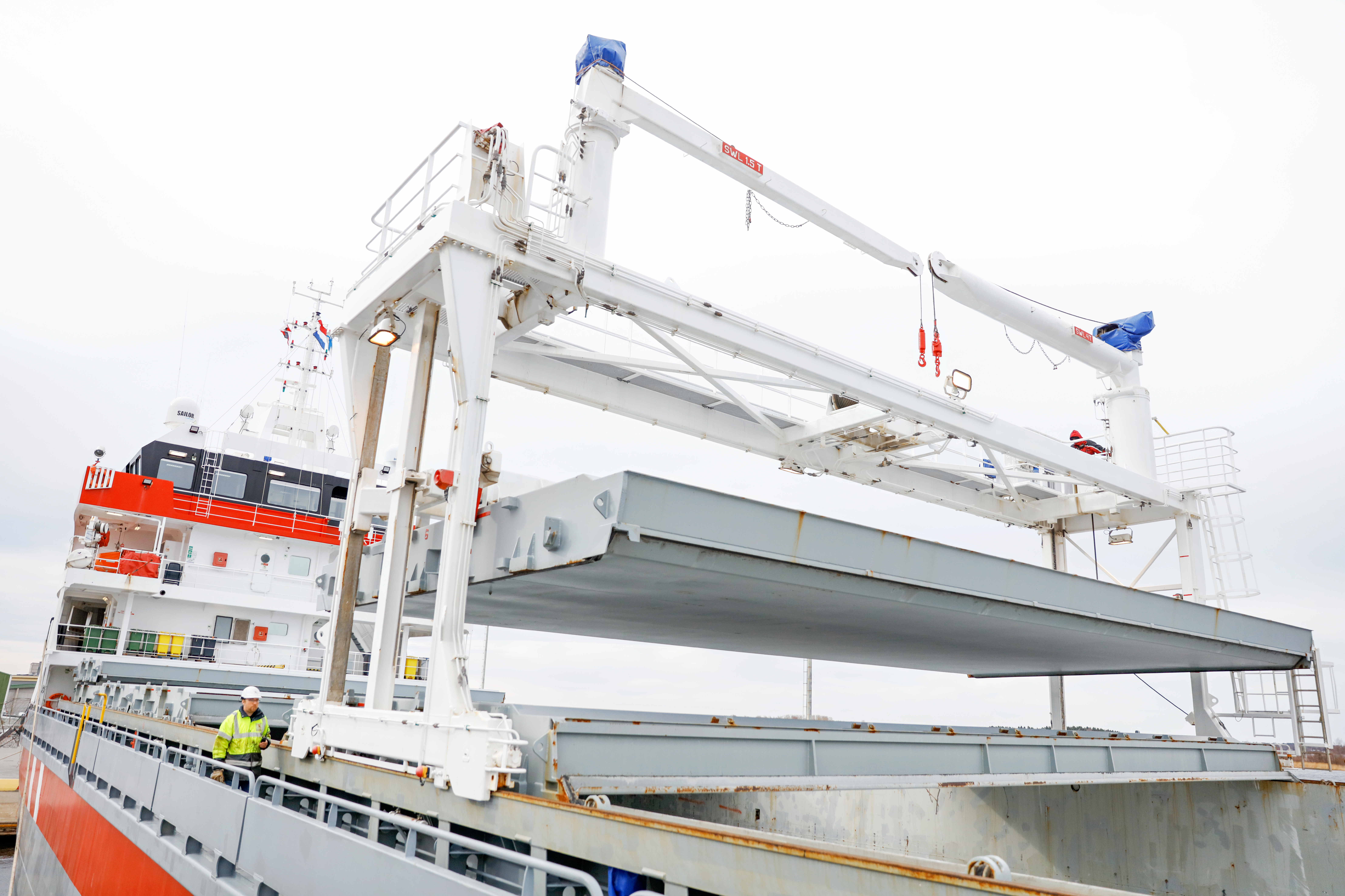 The unforgiving Baltic Sea is no match for the EasyMax ice-class vessel. Photo: Karolina Isaksson, Bildbolaget Du&Vi.