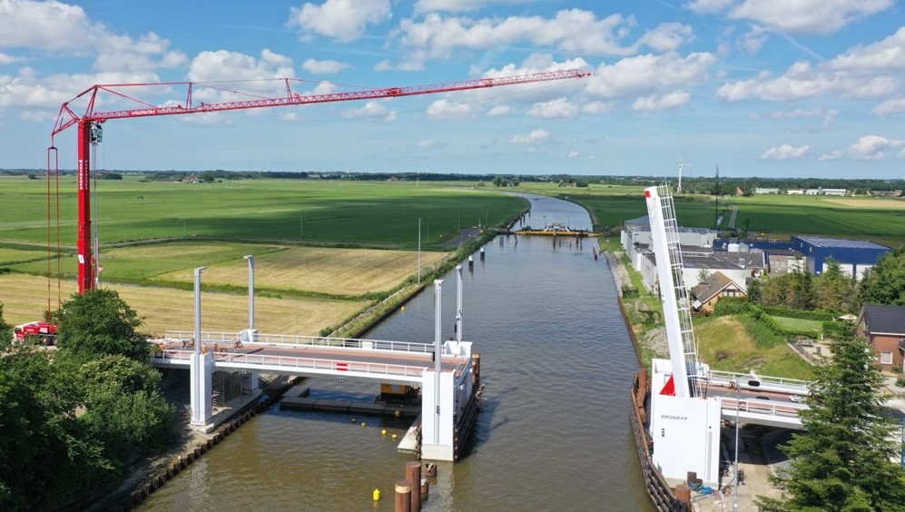 Mobiele torenkraan huren bij Wagenborg Nedlift