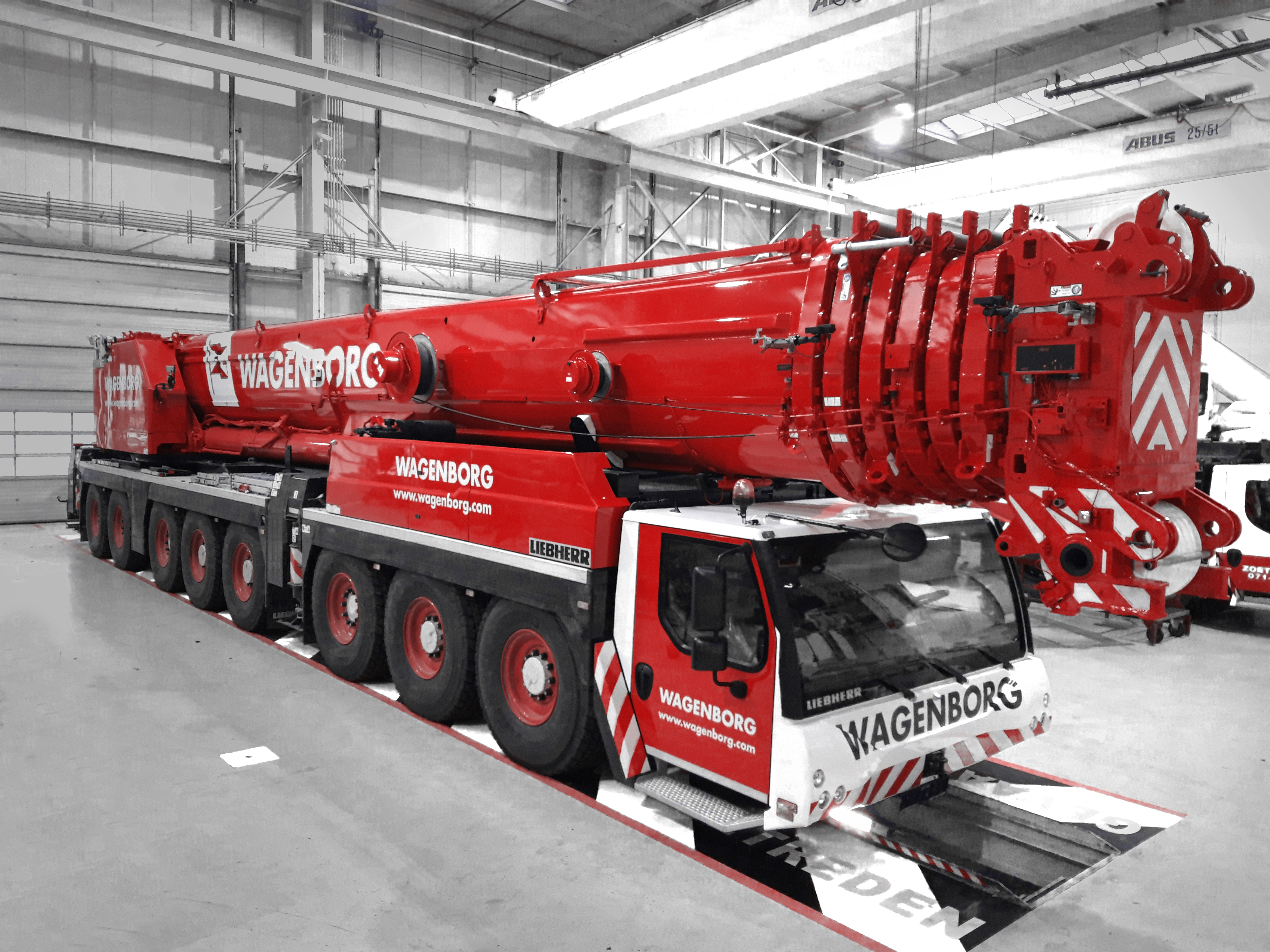 Wagenborg and Liebherr are going green
