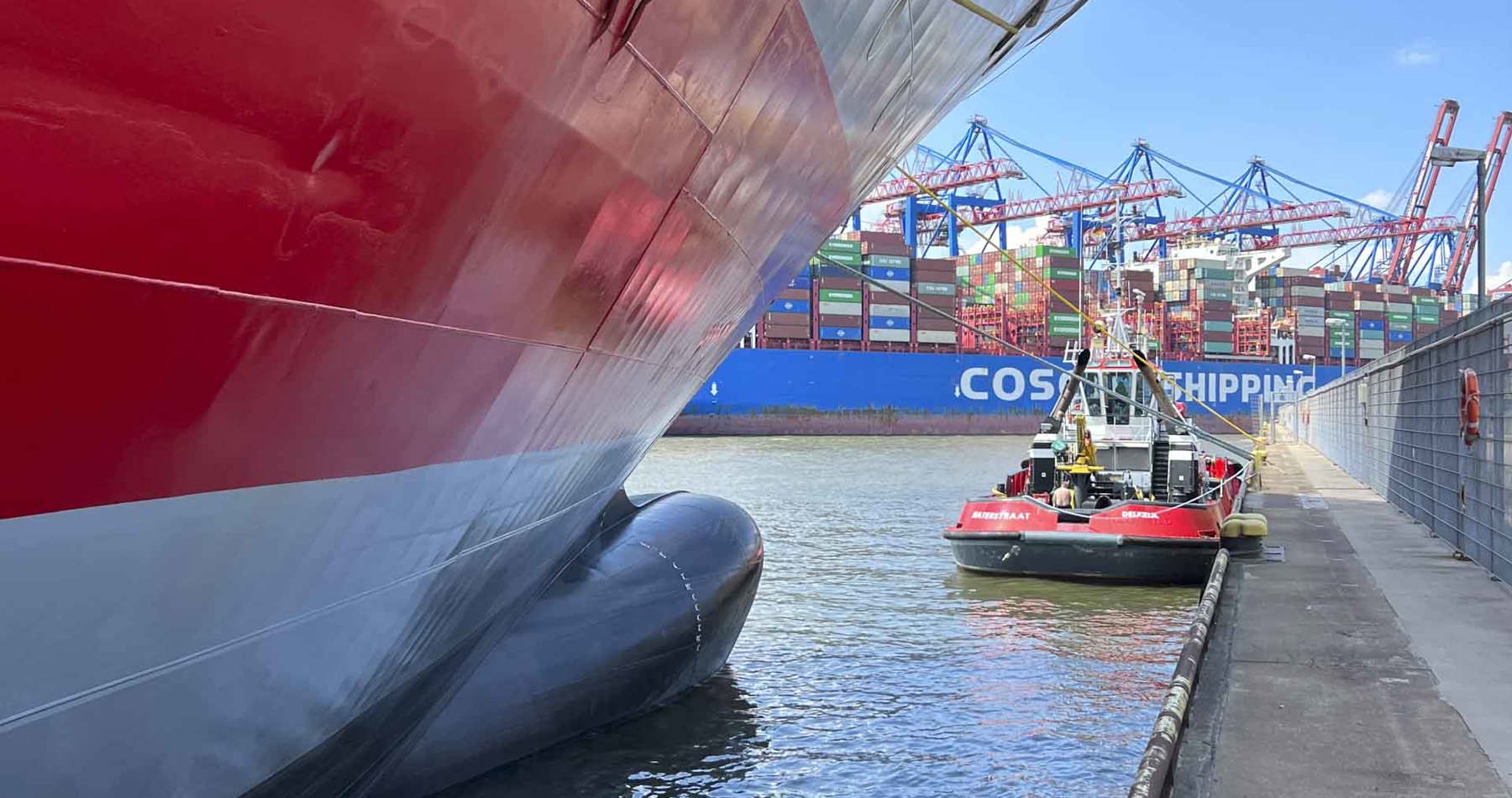 Towing job for ASD tug 'Waterstraat' from Hamburg to Delfzijl
