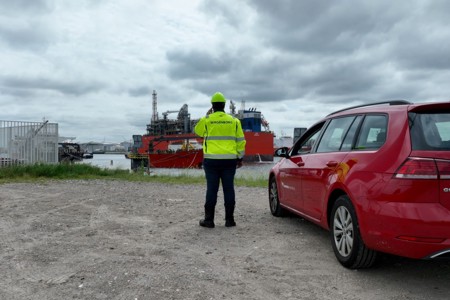 FRSU 'Eemshaven LNG' powered by Wagenborg