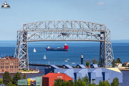 MV Máxima ships steel products to Great Lakes