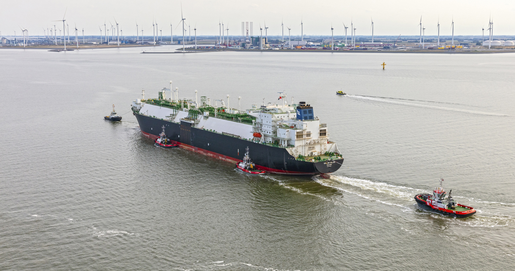 Wagenborg contributes to LNG terminal in Eemshaven